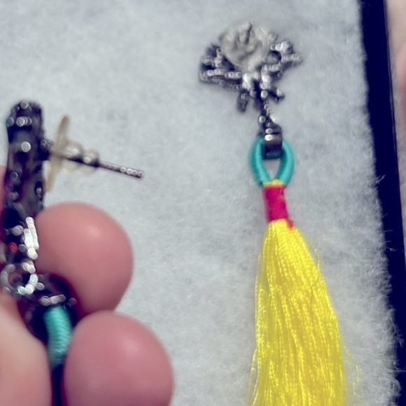 Gorgeous Peacock Earrings ✨Great Deal✨ - Picture 3 of 3